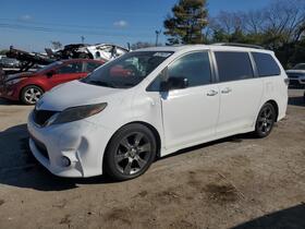 2015 Toyota Sienna