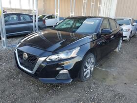 2020 Nissan Altima