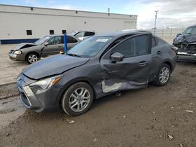 2017 Toyota Yaris
