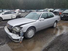 2000 Lexus LS 400