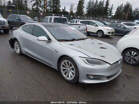 2017 Tesla Model S