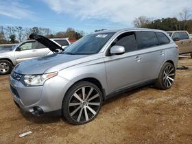 2014 Mitsubishi Outlander