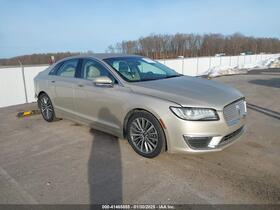 2017 Lincoln MKZ