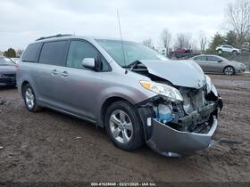 2011 Toyota Sienna