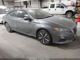 2022 Nissan Altima