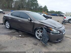 2014 Nissan Maxima