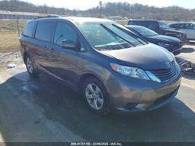 2016 Toyota Sienna