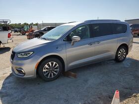 2021 Chrysler Pacifica Hybrid