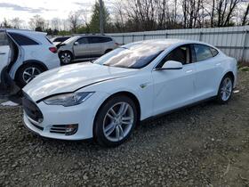 2014 Tesla Model S