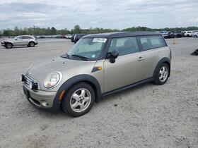 2010 MINI Cooper Clubman