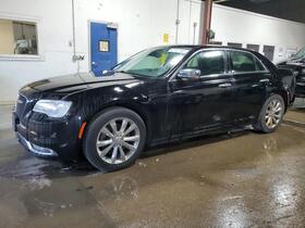 2017 Chrysler 300C