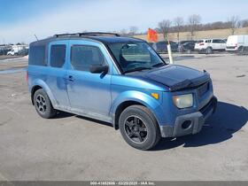 2006 Honda Element at IA - De Soto, IAAI lot 41652606