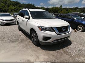 2017 Nissan Pathfinder