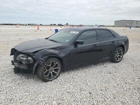 2018 Chrysler 300