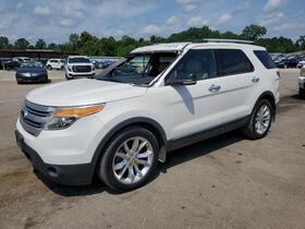 2015 Ford Explorer