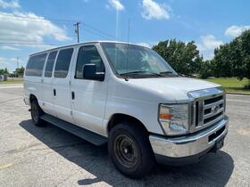 2013 Ford E-350