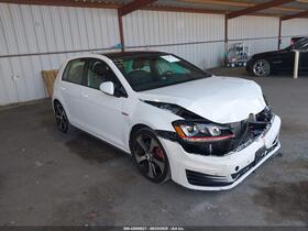2017 Volkswagen Golf GTI
