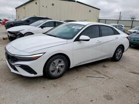 2024 Hyundai Elantra
