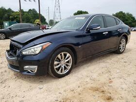 2018 Infiniti Q70