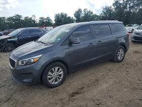 2016 Kia Sedona