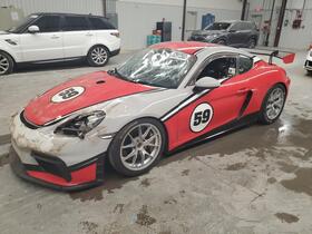 2020 Porsche Cayman Gt4