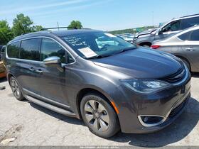 2017 Chrysler Pacifica Hybrid
