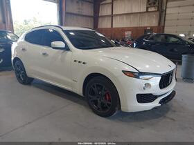 2018 Maserati Levante