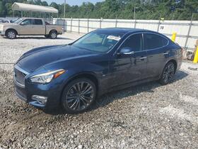 2016 Infiniti Q70