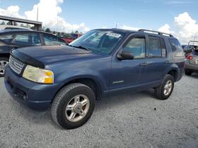 2004 Ford Explorer