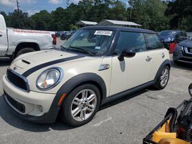 2013 MINI Cooper
