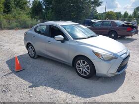 2017 Toyota Yaris