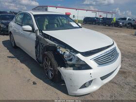 2013 Infiniti G37x
