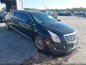 2015 Cadillac Stretch Limousine
