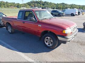 2000 Mazda B3000