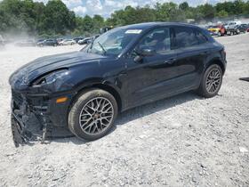 2017 Porsche Macan