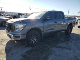 2019 Nissan Titan