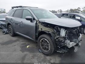 2025 Nissan Pathfinder