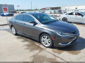 2015 Chrysler 200