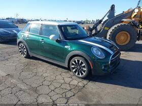 2018 MINI Cooper