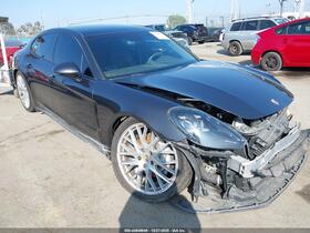 2017 Porsche Panamera