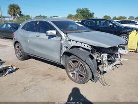 2015 Mercedes-Benz GLA-Class