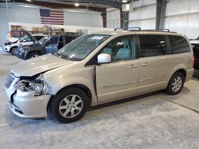 2012 Chrysler Town & Country