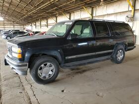 1999 GMC Suburban