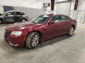 2017 Chrysler 300