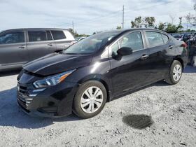 2023 Nissan Versa