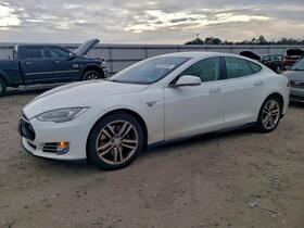 2013 Tesla Model S