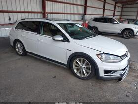 2019 Volkswagen Golf Alltrack
