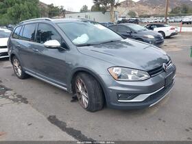 2017 Volkswagen Golf Alltrack