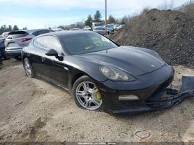 2012 Porsche Panamera