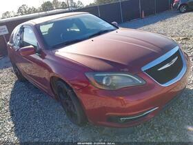 2014 Chrysler 200